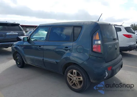 2011 Kia Soul + z USA, uszkodzony, nr VIN KNDJT2A28B7339462